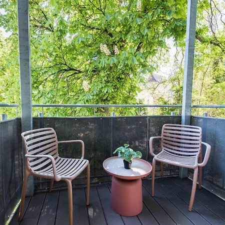Stilvolle Mit Balkon- Wenige Gehminuten Von Der Altstadt * Augsburg