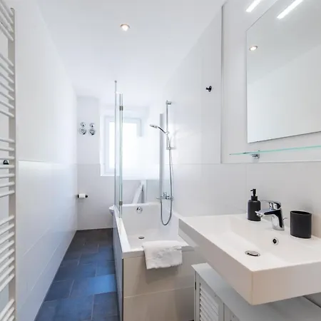 Apartmán Stilvolle Mit Balkon- Wenige Gehminuten Von Der Altstadt